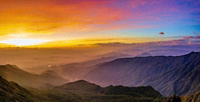 兔年福运揭秘！这几类八字命格的属兔人，一生贵人相伴财源广进