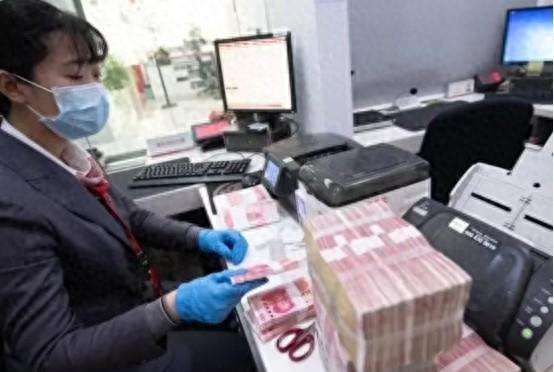 八字偏吉女命什么意思？深度解析你的隐藏福运与人生机遇！